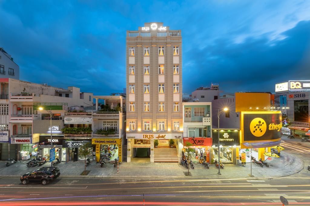 Iris Hotel